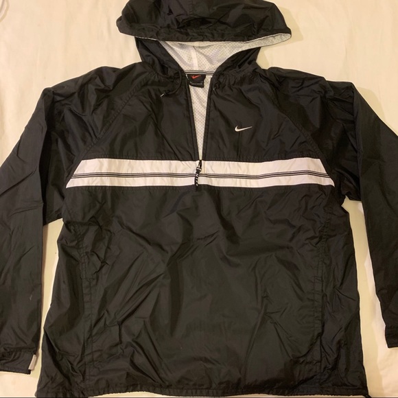 nike quarter zip windbreaker